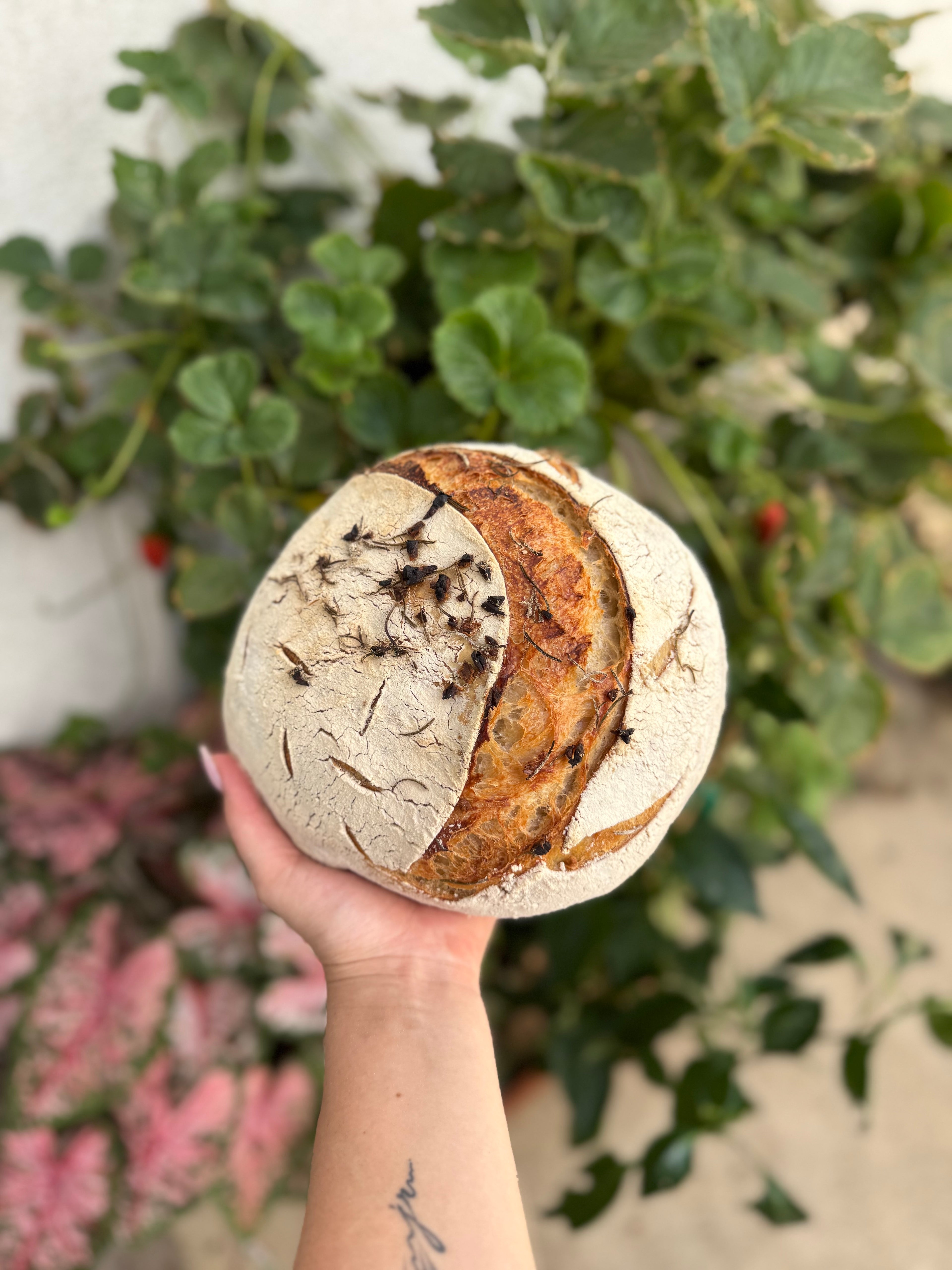 Garlic & Rosemary Sourdough